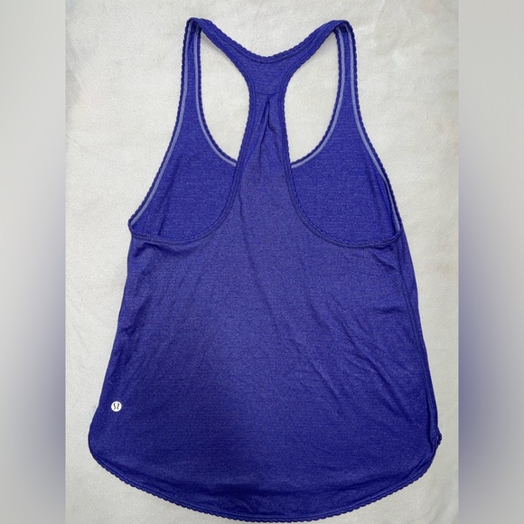 Lululemon 105 F Singlet Tank Top / Size 8 - Picture 3 of 5